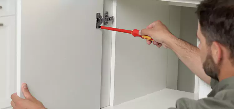 Screen Door Hinge Repair Central Falls